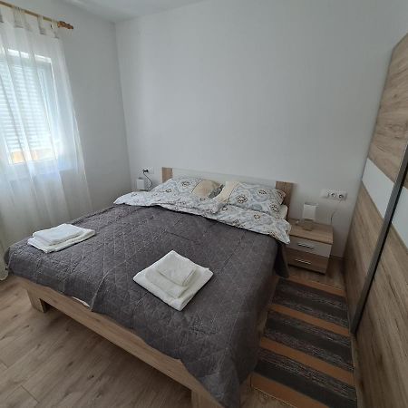 Simun Apartamento Karlovac Exterior foto