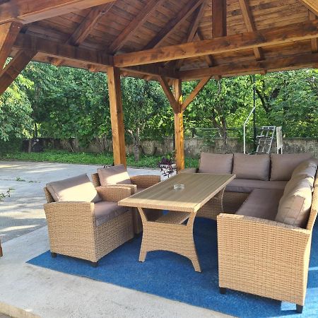 Simun Apartamento Karlovac Exterior foto